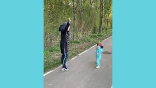 Ритмика для малышей музыка Бам-Салют/Прогулка по лесу с дефектологом для малышей
