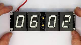 My Version of Coyt Barringer´s Flip Clock