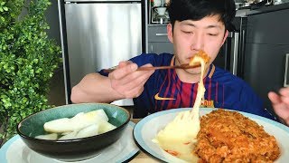 MUKBANG SPICY TUNA KIMCHI FRIED RICE & WHITE RADDISH KIMCHI | Dongdigity
