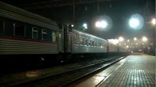 Прибытие ЭП1М-688 с поездом Адлер — Ростов-на-Дону