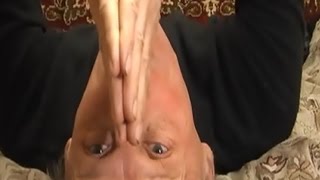Смотри фильм лёжа на спине, а головой назад