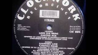 Y-Traxx - Kiss The Sound