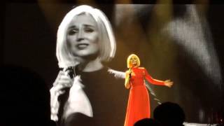 Полина Гагарина "Где-то живёт любовь" 05.12.15, Ледовый Дворец, СПб