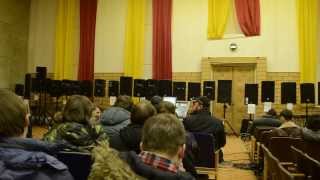 тест акустических систем - Yamaha DSR115 vs. Behringer Eurolive 215