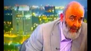 فضيحة غرور مرتضى منصور وسمو اخلاق الحاج اشرف السعد