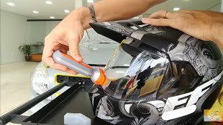 Capacete e Parabrisa protegido da chuva