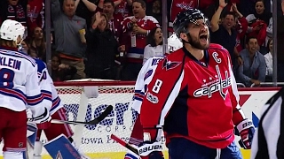 Capitals pass it around, Ovechkin finishes but goal given to Williams
