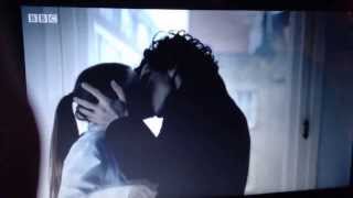 Sherlock series 3 - Theory 1 (Sherlock/Molly kiss)