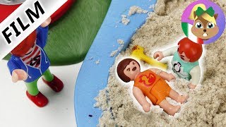 Playmobil Film: Emma picchia un bambino! - Litigata nel parco giochi
