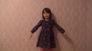 Падают падают листья Детская песня про осень