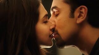 Tamasha | Ranbir Kapoor And Deepika Padukone Kiss Scene