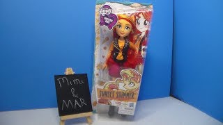 My Little Pony Equestria Girls Sunset Shimmer basic outfit doll review