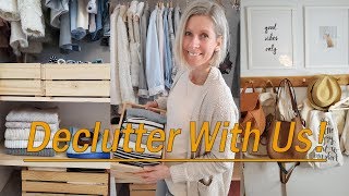 DECLUTTER WITH US -MINIMALISM-closet declutter