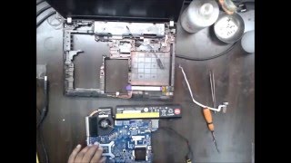 lenovo thinkpad e430 i3  Problem is laptop working with adaptor but not working on battery an how to