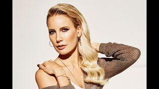 Елена Летучая - откровения о моде и откровенные наряды. Показ ее коллекции на Неделе Моды.