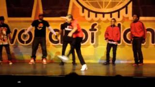 FootworKINGz at World of Dance 2010