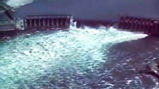 Взорванная плотина ДнепроГЭС