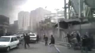 زیر کردن مردم توسط نیروی انتظامی در روز عاشورا