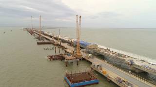 Готовы все опоры автодорожной части Крымского моста декабрь 2017