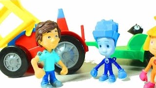 Фиксики-Дим Димыч, Нолик и Симка собирают  машинку