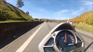 Brincando com uma FERRARI 458 Itália na Dutra!!!