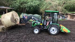 Foton TE 254 mit Heuballen