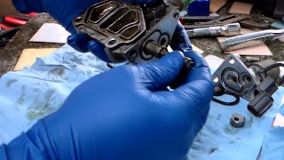 Honda CEL 21 and 22 - How to troubleshoot and clean VTEC solenoid assembly