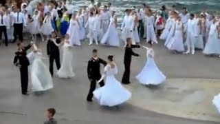 Самый Классный ФЛЕШМОБ~Севастопольский Вальс