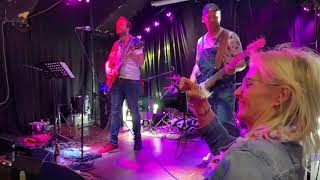 Furby Lewinsky - The Riddle live