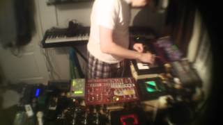 MyOneManBand experiments with the Korg Kaoss Pad 3