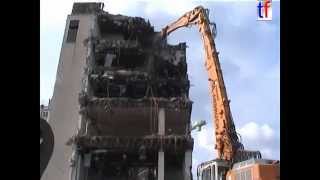 Liebherr R954B HRD @Work, Samstag Abbruch Eckkneipe + Wohnhaus, 2004.