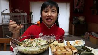 ĂN BÁNH CANH,CHẢ GIÒ, BÁNH LỌC,CHÈ THÁI,  CỦ KIỆU, MỨT  GỪNG, MÓN CHAY