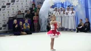 Показательное выступление "Юная гимнастка"