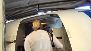 Boeing 737-200 (Bahamasair)     FLL-NAS     Boarding/Engine Startup.    Pt. 2/7