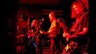Голая Марина. Коррозия Металла. Badland Bar.