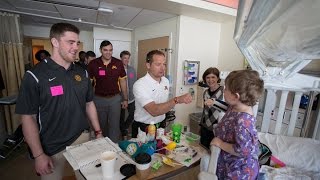 P.J. Fleck, Gopher Football Players Visit U of M Masonic Children's Hospital