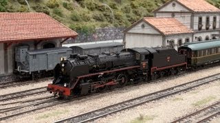Electrotren - E4154 / E4154S / E4155 / E4555S - Mikado RENFE 141F2332