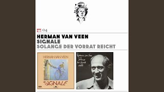 Und er geht und er singt