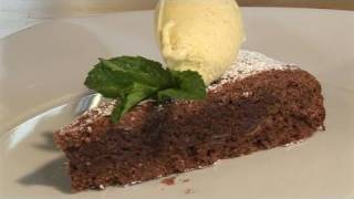 How To Do Chocolate And Almond Cake