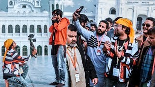 Caught By PAKISTANI?? POLICE While VLOGGING In PAKISTAN(Kartarpur) Indian?? In Pakistan Vlog ?