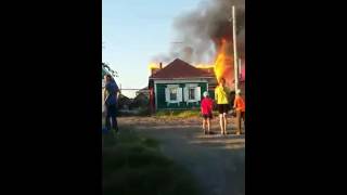 Пожар в частном секторе в Омске (06.06.2016)