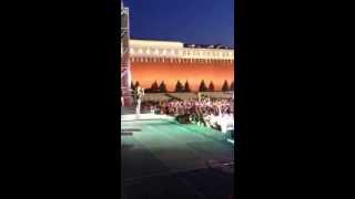 Алина Артц - Дыши глубже (Любительская съемка - Выступление на Красной площади)