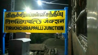 56805 Villupuram - Madurai Passenger Arriving at Tiruchchirappalli Junction | WAP4 | INDIAN RAILWAYS
