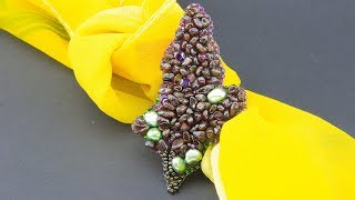 Мастер класс по изготовлению броши Сирени вышитой камнями и бисером