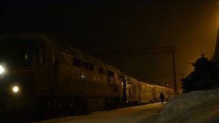 ТЭП70-0082 з Д1 рейсом №6074 ім. Т. Шевченка – Гребінка