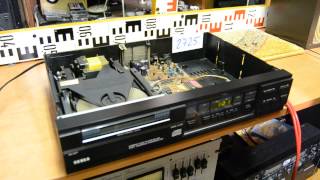 TESLA COMPACT DISC PLAYER MC 902, High-End DAC PHILIPS TDA 1541 (No.2725)