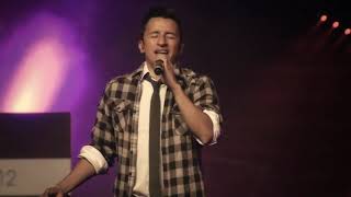 Vengo a Ti (En Vivo) - Generación 12
