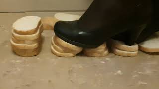 Bread vs High Heels Preview