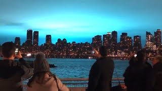En Nueva York, el cielo se tornó azul tras una explosión en una subestación eléctrica
