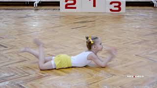 Детский акробатический танец #05